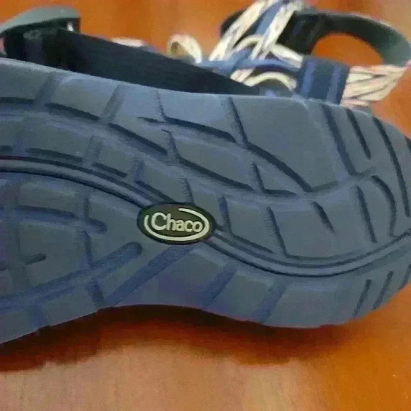 Chaco's - Picture 4 of 7